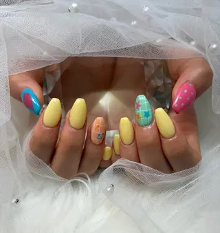ネイル SHI ROのネイルデザイン