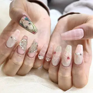 ロング 池袋痛ネイル Nok. 渡辺のネイルデザイン