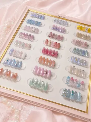 ネイル ZowZow ayuのネイルデザイン