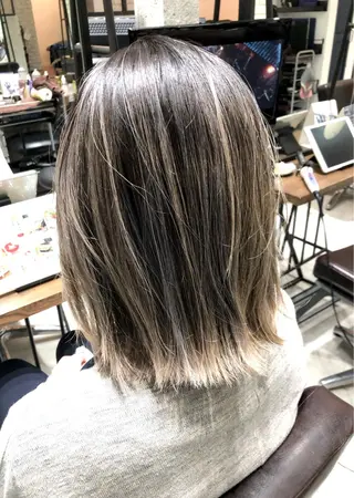 ミディアム 🌈外国風ハイライト こうたろうのヘアスタイル