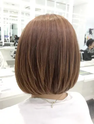 ショート パーマ 趙 英来のヘアスタイル