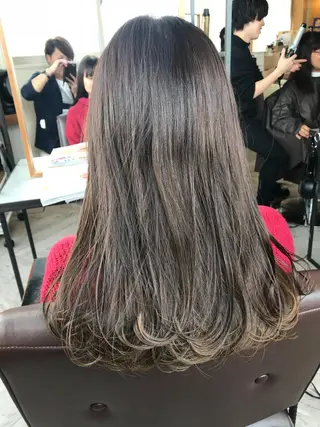ミディアム 豊中駅3分eha レッスンモデルのヘアスタイル