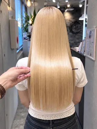 セミロング パーマ ヘアアレンジ 髪質改善🫧縮毛矯正 ハイトーン/れんのヘアスタイル