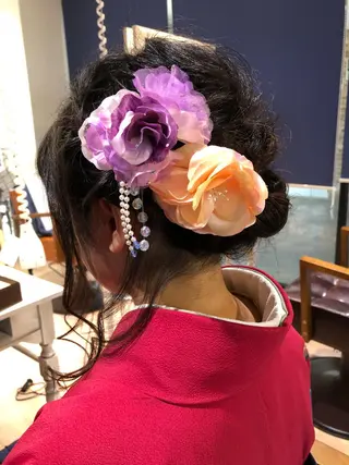 ロング カラー パーマ ヘアアレンジ メンズ キッズ ネイル マツエク・マツパ 【サンバイエム】 公式のエステ・リラクイメージ