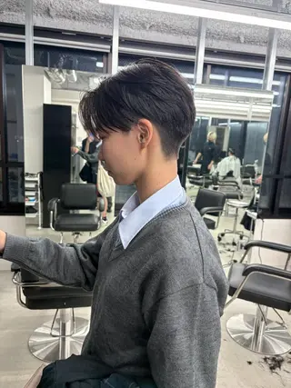 ショート メンズ 眞鍋恭輔 本日空きありのヘアスタイル