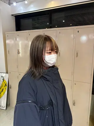 ミディアム カラー 🧤高明度ハイトーン 🧤莉音のヘアスタイル