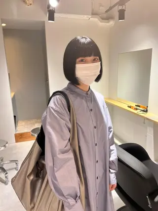 ショート カラー io濱川 遥のヘアスタイル