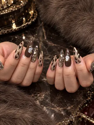 ネイル AOI💅🏾 LUCAS 千葉のネイルデザイン