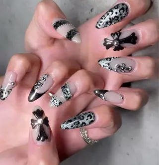 ネイル Noél_ Rikiのネイルデザイン
