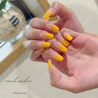ネイル Nalu nailのネイルデザイン