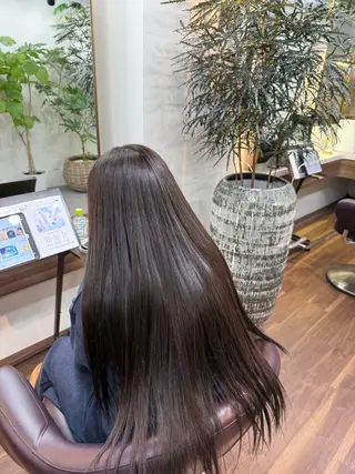 ロング 桑村 菜々のヘアスタイル