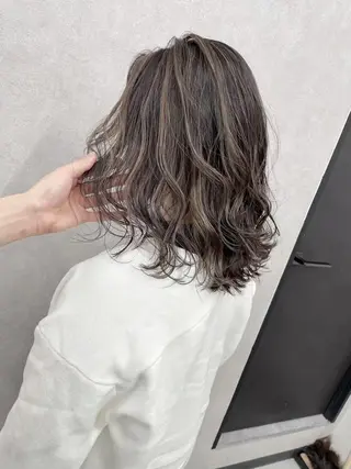 セミロング カラー パーマ メンズ ヘアアレンジ ネイル マツエク・マツパ アイブロウ カラー特化サロン大阪 ルービック江坂/新城のヘアスタイル