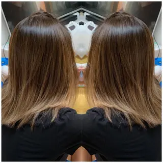 セミロング カラー 天野 利咲のヘアスタイル