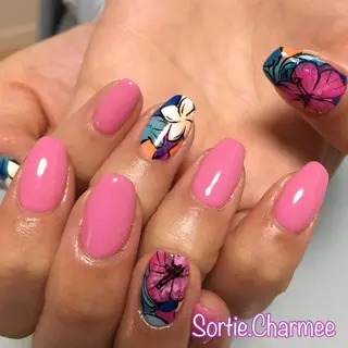 ネイル . MARINAのネイルデザイン