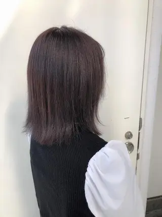 ミディアム カラー 韓国🇰🇷レイヤー 映える顔周り🩷のヘアスタイル