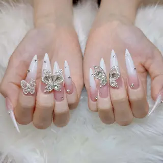 ネイル ANH ゴテゴテネイルのネイルデザイン