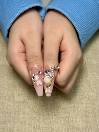 ネイル いちご ちゃんのネイルデザイン
