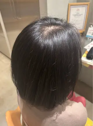 カラー 斎藤 好のヘアスタイル