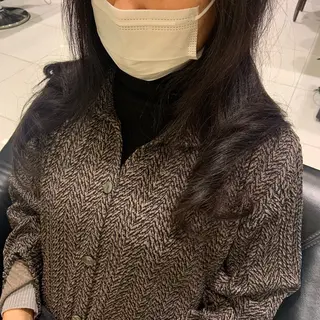 ロング パーマ 小潟 千尋のヘアスタイル