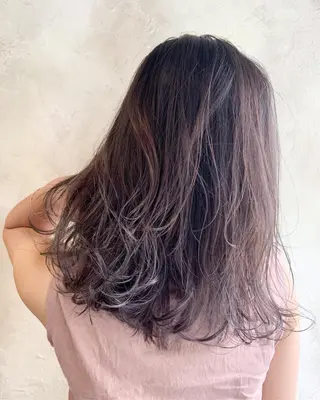 セミロング カラー 沖縄東京2拠点美容師 mamicoのヘアスタイル