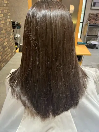 セミロング 阿部 玲奈のヘアスタイル
