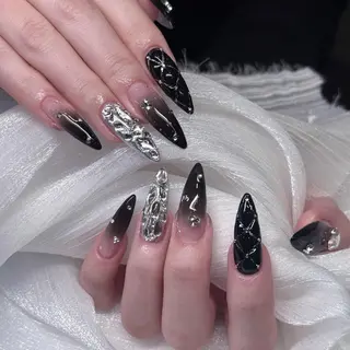 ネイル NAILS168 池袋西口駅前店のネイルデザイン