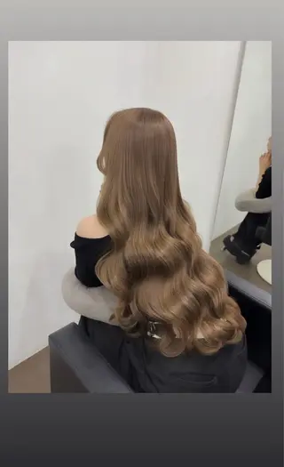 ロング カラー 心寧🍑🤍ྀི/ 透明感colorのヘアスタイル