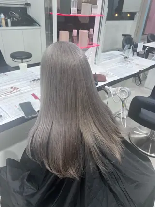 カラー ミルクティー・透明感 🏹REN🏹のヘアスタイル