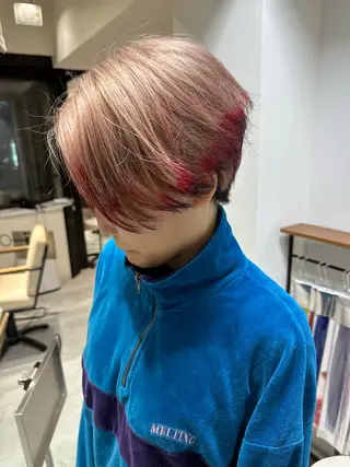 ショート カラー ブリーチ特化/ 派手髪/デザイン🎨のヘアスタイル