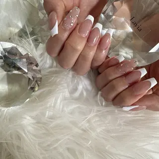 ネイル lavia🖤 ayumiのネイルデザイン