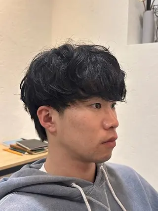 ミディアム メンズ メンズパーマ特化 /メンズ支持率◎のヘアスタイル