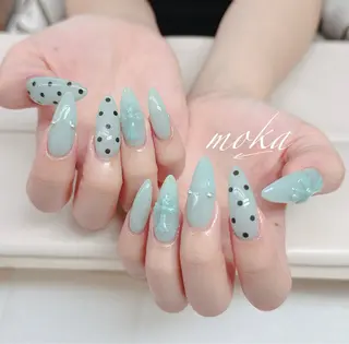 ネイル 胡蝶蘭レディースサロ ンNailMOKAのネイルデザイン
