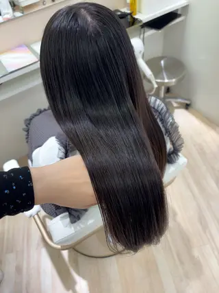 セミロング ParveMix 岡本えりかのヘアスタイル