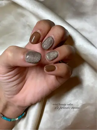 ネイル LAVISH 大和店 🤱子連れ大歓迎のネイルデザイン