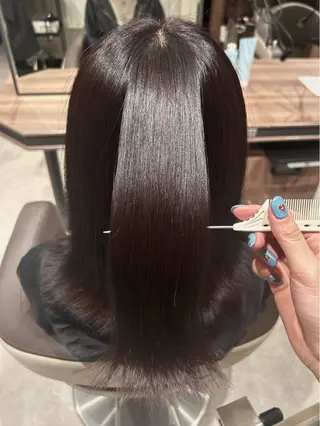 ミディアム カラー 🩵ྀི縮毛矯正/ Chimomoのヘアスタイル