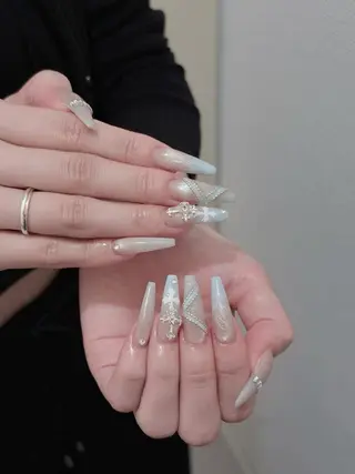 ネイル Julli NailStudioのネイルデザイン