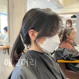 ミディアム カラー 新宿/レイヤーカット 韓国ヘア/海外ヘアのヘアスタイル