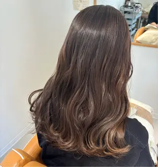 ロング mile 〔東二見〕のヘアスタイル