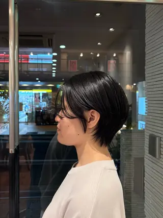ショート 神田 音羽のヘアスタイル