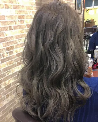ロング カラー メンズ縮毛矯正 細谷碧海のヘアスタイル