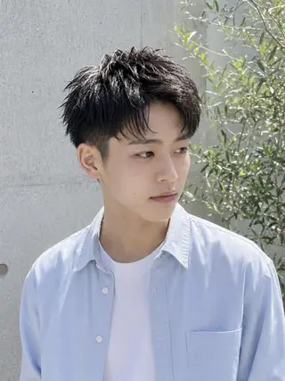 ショート HEADS MARIKAのヘアスタイル