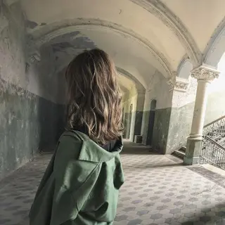 セミロング カラー 反橋 聖のヘアスタイル