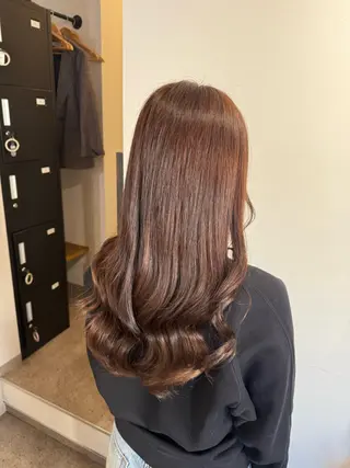 ロング 明 (めい)のヘアスタイル