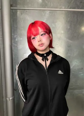 ショート カラー 村田 旭のヘアスタイル