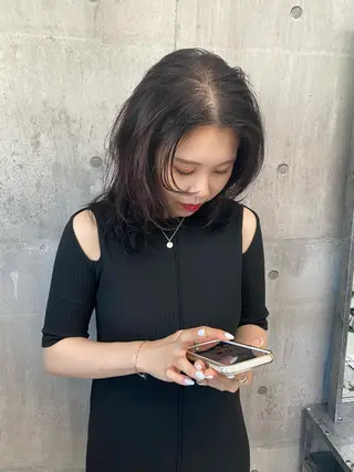 ミディアム "必ず可愛く” TAKUTOのヘアスタイル