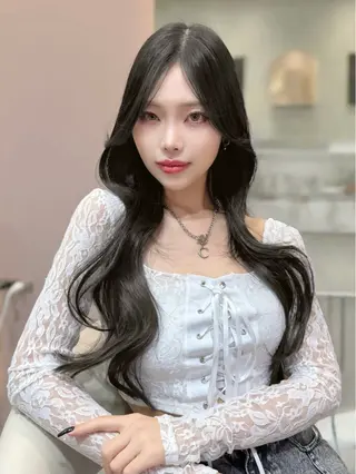 ロング カラー 大宮レイヤーカット ハッシュ　柏崎颯刀のヘアスタイル