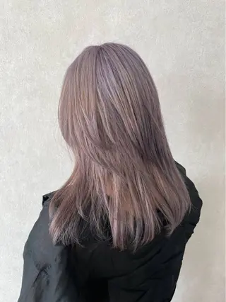 セミロング カラー 山口 留奈のヘアスタイル