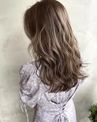 ロング カラー ヘアアレンジ ネイル マツエク・マツパ 夜23時まで予約🉑 reverieあきらのヘアスタイル