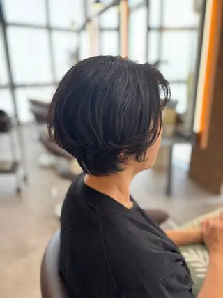 ショート 酸性ストレート/ブリ ーチなしWカラー河本のヘアスタイル