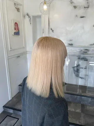 ミディアム カラー 前田 雄のヘアスタイル